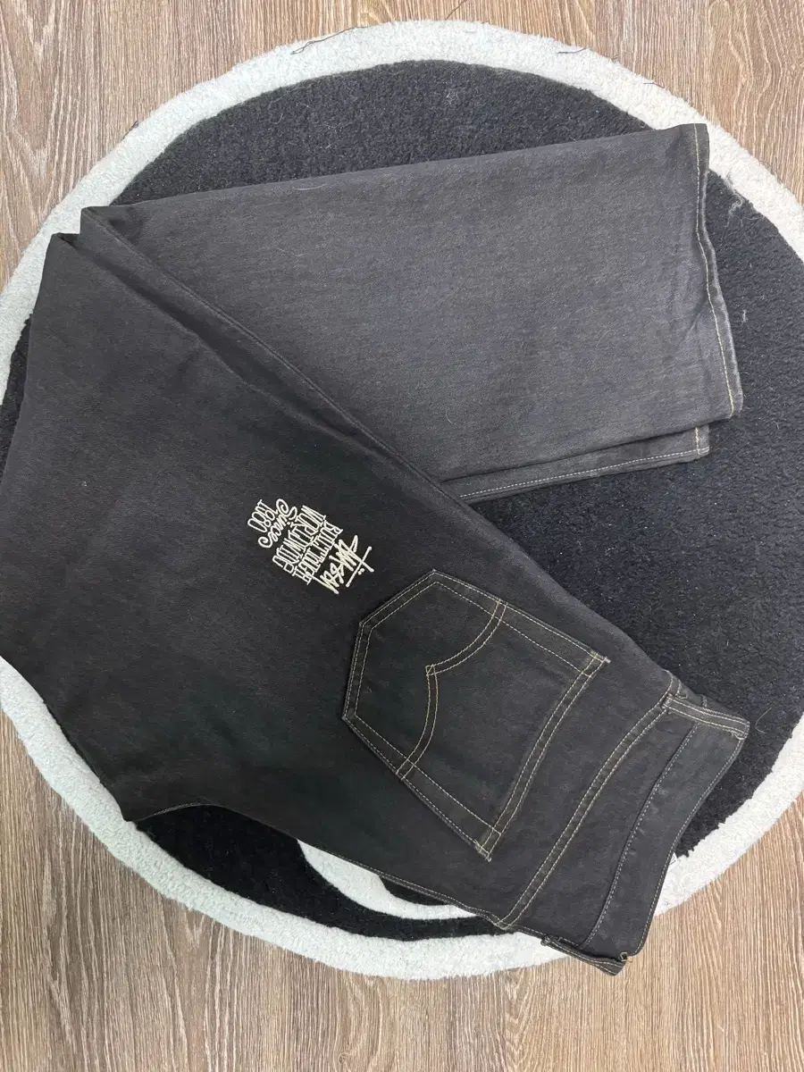 Stussy x Levi's Crispy Rinse 568 Jean | 브랜드 중고거래